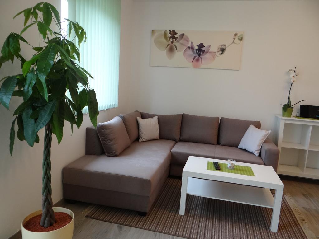 Ferienwohnung Albel Фельден-ам-Вёртер-Зе Экстерьер фото