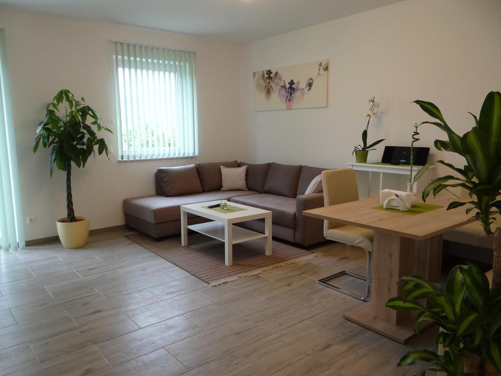 Ferienwohnung Albel Фельден-ам-Вёртер-Зе Экстерьер фото